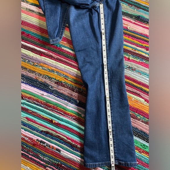 NWT Levi’s 515 Mid Rise Bootcut Jeans Size 12 - Picture 5 of 7